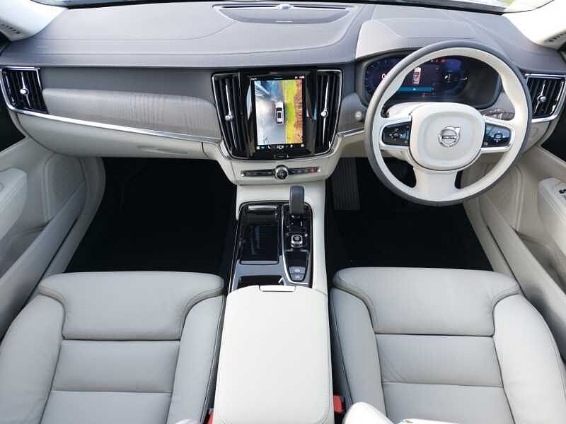 Volvo V90 Plus, T6 AWD Plug-in hybrid, Electric/Petrol, Dark