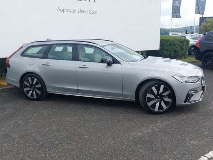 Volvo V90 Plus, T6 AWD Plug-in hybrid, Electric/Petrol, Dark