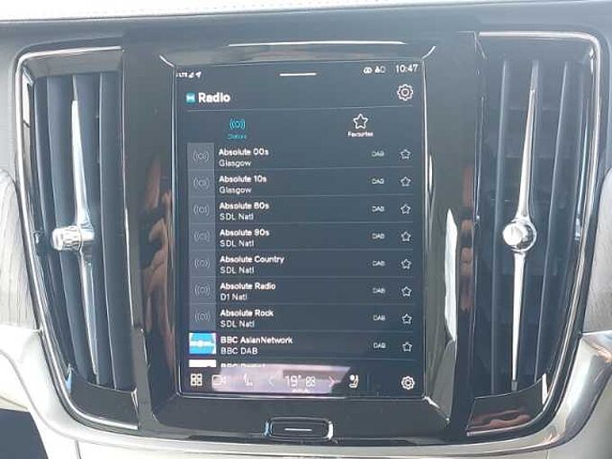Volvo V90 Plus, T6 AWD Plug-in hybrid, Electric/Petrol, Dark