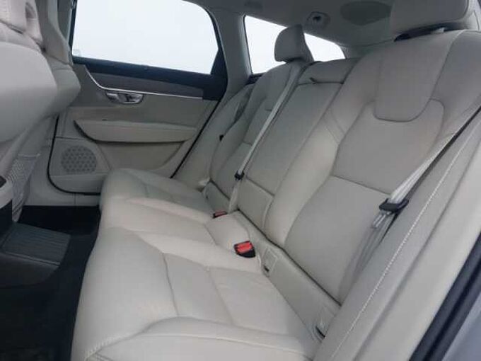 Volvo V90 Plus, T6 AWD Plug-in hybrid, Electric/Petrol, Dark