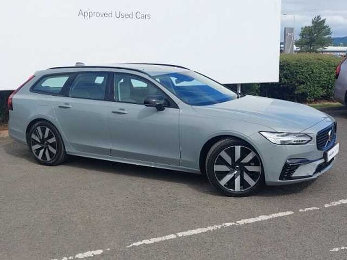 Volvo V90 Plus, T6 AWD Plug-in hybrid, Electric/Petrol, Dark