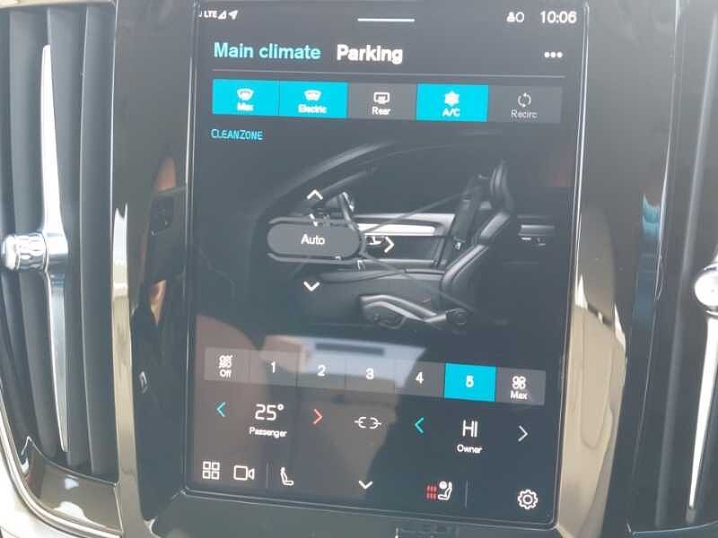Volvo V90 Plus, T6 AWD Plug-in hybrid, Electric/Petrol, Dark