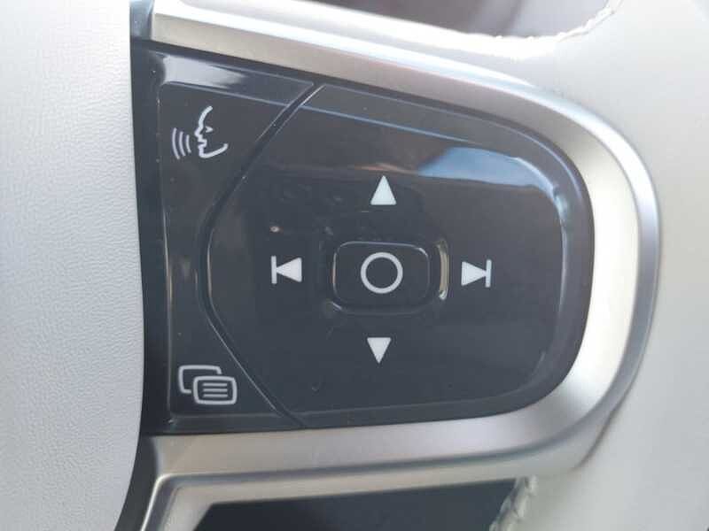 Volvo V90 Plus, T6 AWD Plug-in hybrid, Electric/Petrol, Dark