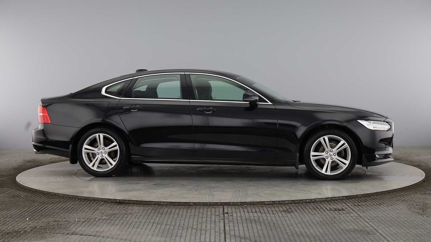 Volvo S90 D4 Momentum Plus Automatic