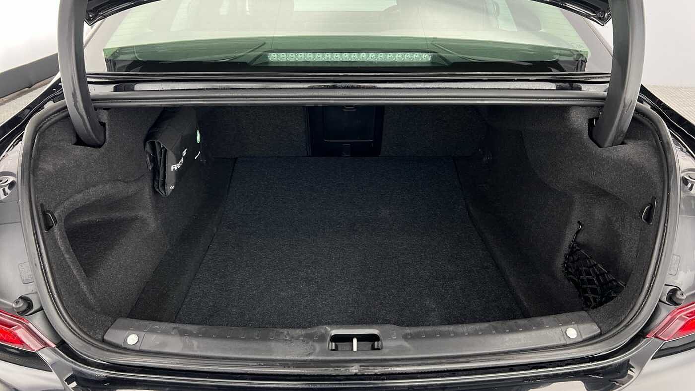 Volvo S90 D4 Momentum Plus Automatic