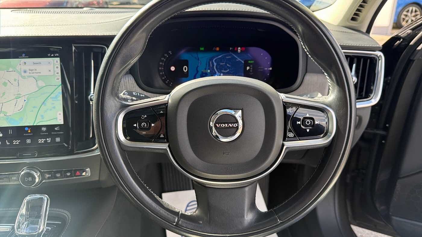 Volvo S90 Recharge Inscription, T8 AWD plug-in hybrid