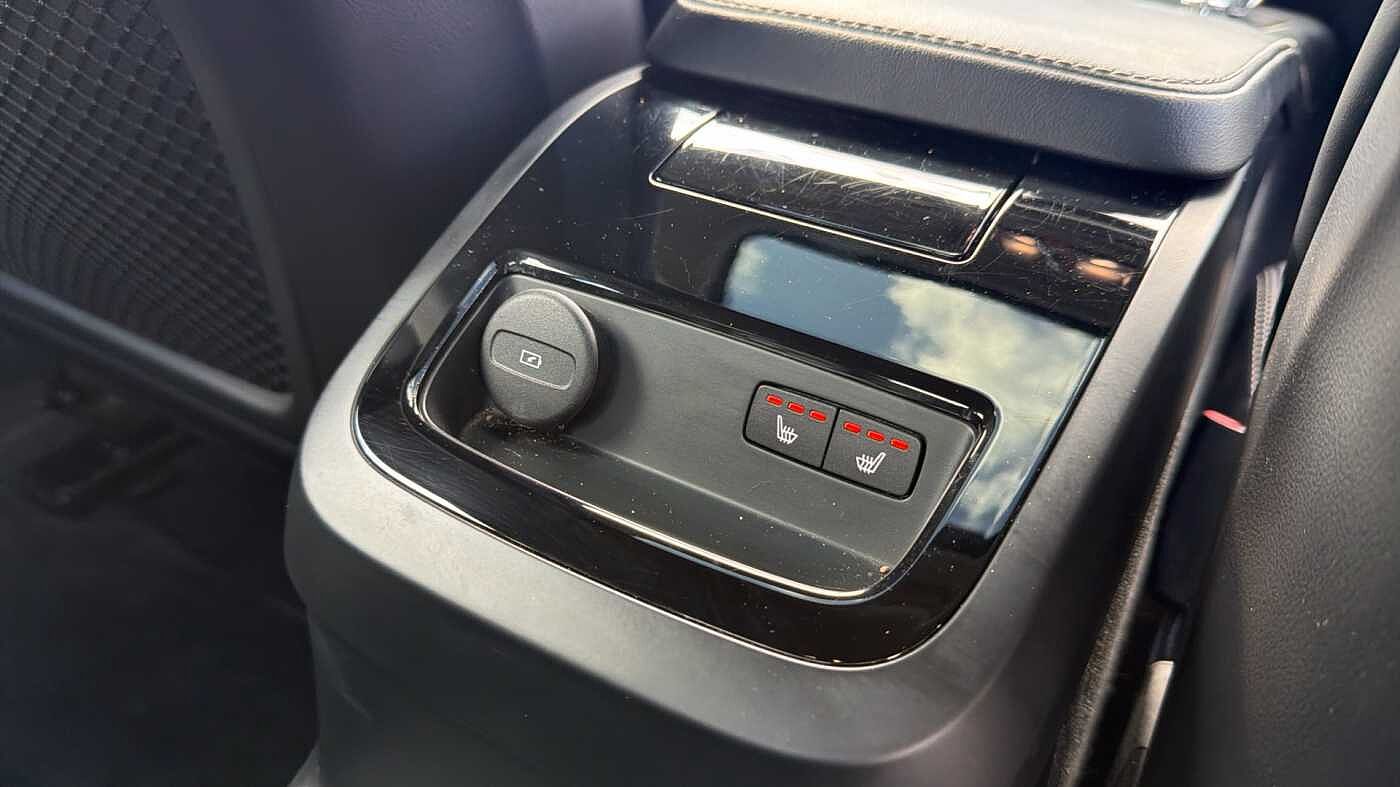 Volvo S90 Recharge Inscription, T8 AWD plug-in hybrid