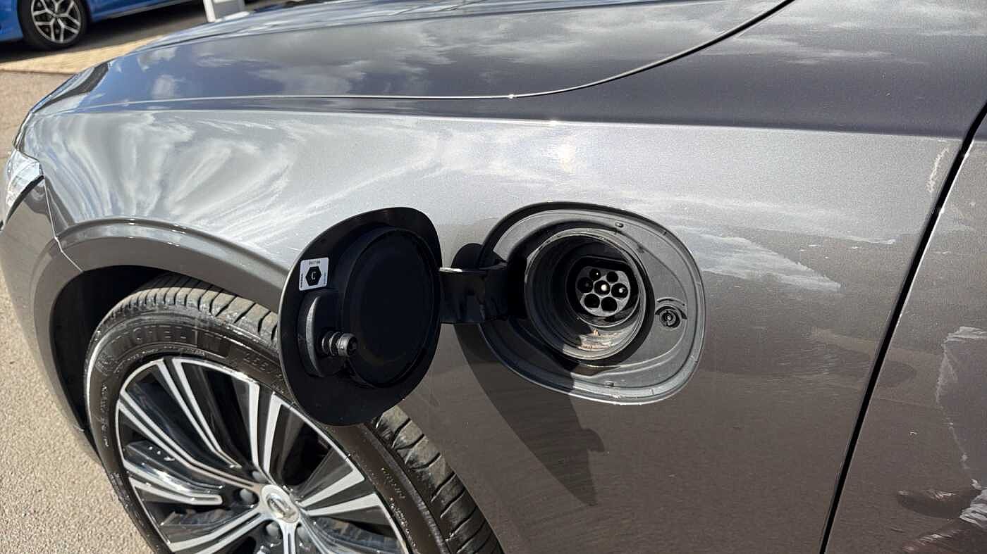 Volvo S90 Recharge Inscription, T8 AWD plug-in hybrid