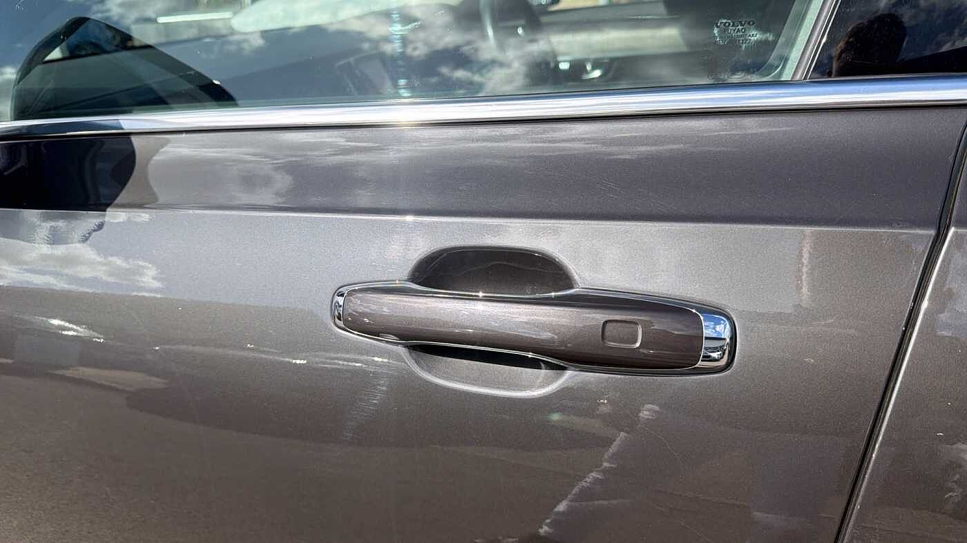 Volvo S90 Recharge Inscription, T8 AWD plug-in hybrid