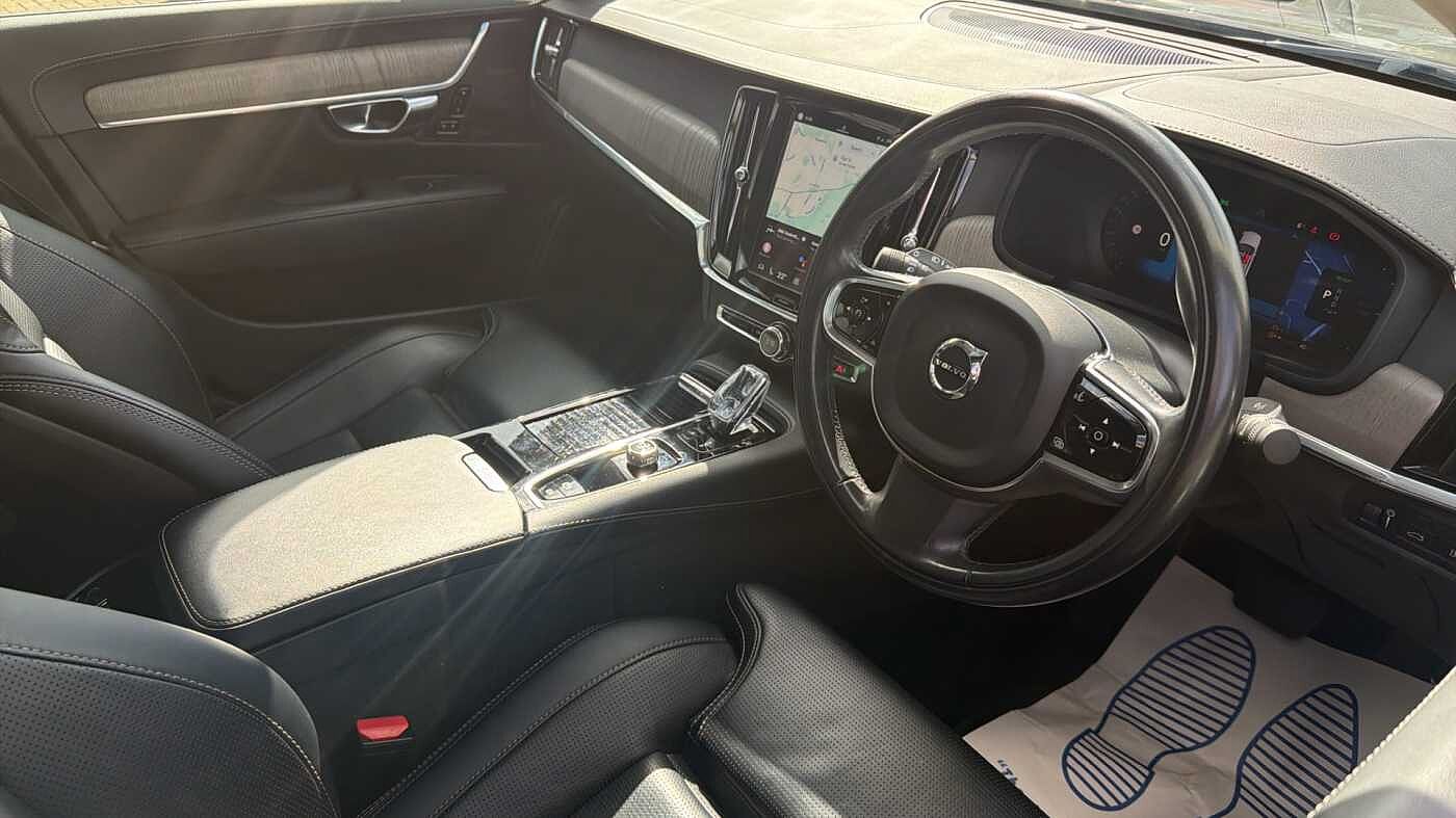 Volvo S90 Recharge Inscription, T8 AWD plug-in hybrid