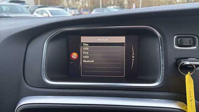 Volvo V40 T3 R-Design Pro Manual