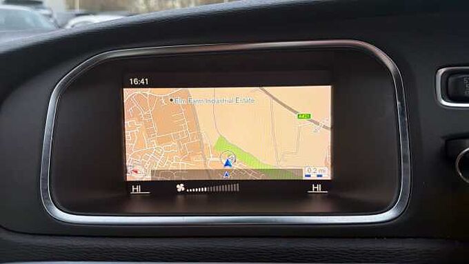 Volvo V40 T3 R-Design Pro Manual