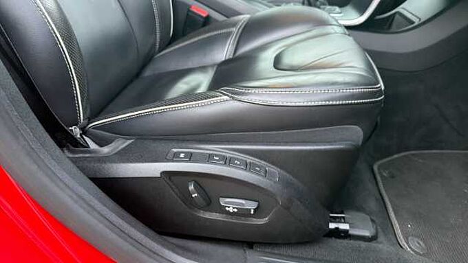 Volvo V40 T3 R-Design Pro Manual