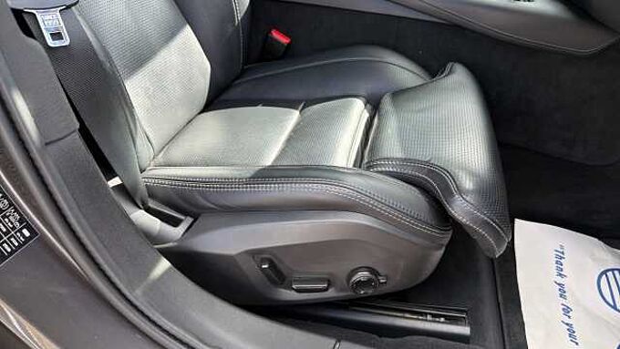 Volvo S90 Recharge Inscription, T8 AWD plug-in hybrid