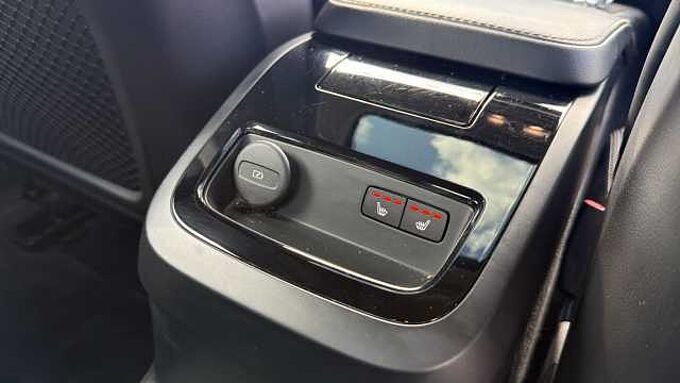 Volvo S90 Recharge Inscription, T8 AWD plug-in hybrid