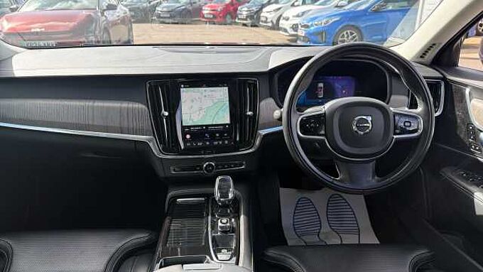 Volvo S90 Recharge Inscription, T8 AWD plug-in hybrid