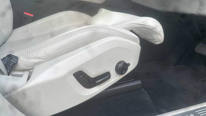 Volvo XC90 Ultra, T8 AWD Plug-in hybrid, Electric/Petrol, Bright, 7 Seats