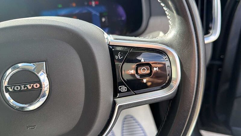 Volvo S90 Recharge Inscription, T8 AWD plug-in hybrid