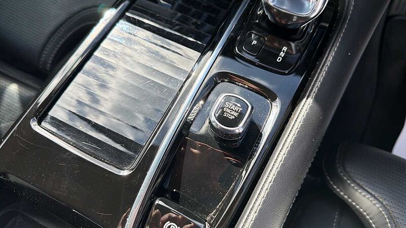 Volvo S90 Recharge Inscription, T8 AWD plug-in hybrid