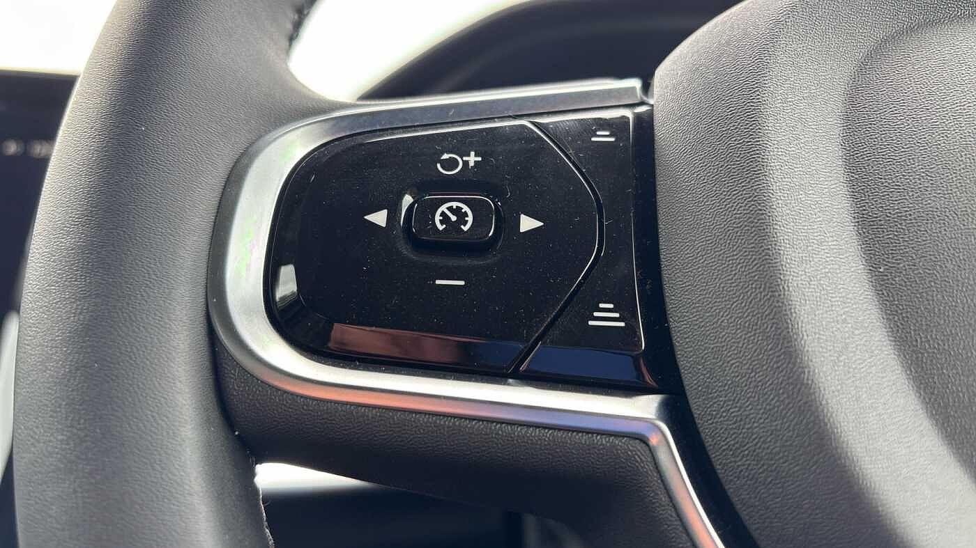 Volvo V90 T6 Recharge Plus AWD (Dark Tints, 360 Camera, Harman Kardon)