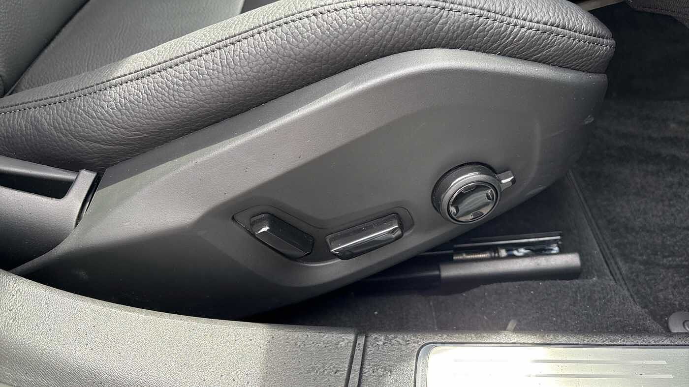 Volvo V90 T6 Recharge Plus AWD (Dark Tints, 360 Camera, Harman Kardon)