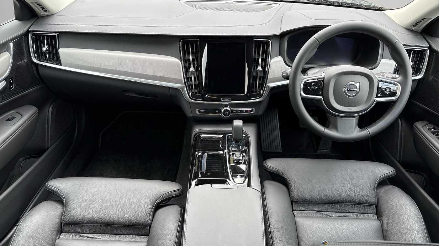 Volvo V90 T6 Recharge Plus AWD (Dark Tints, 360 Camera, Harman Kardon)
