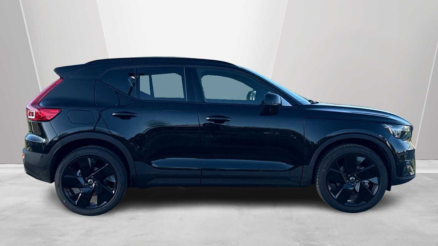 Volvo XC40 Black Edition Ultra, B4 Mild hybrid, Petrol