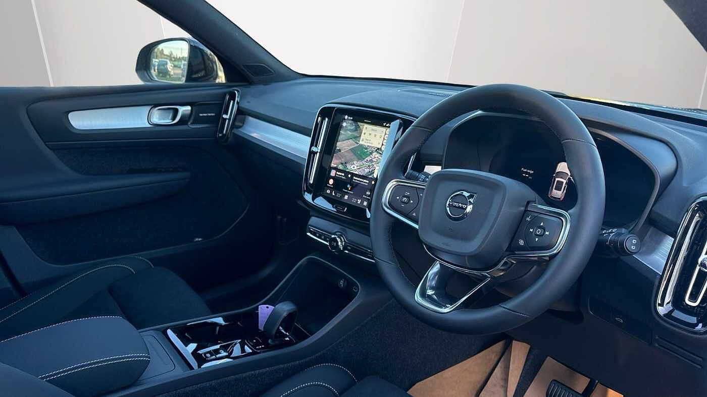Volvo XC40 Black Edition Ultra, B4 Mild hybrid, Petrol