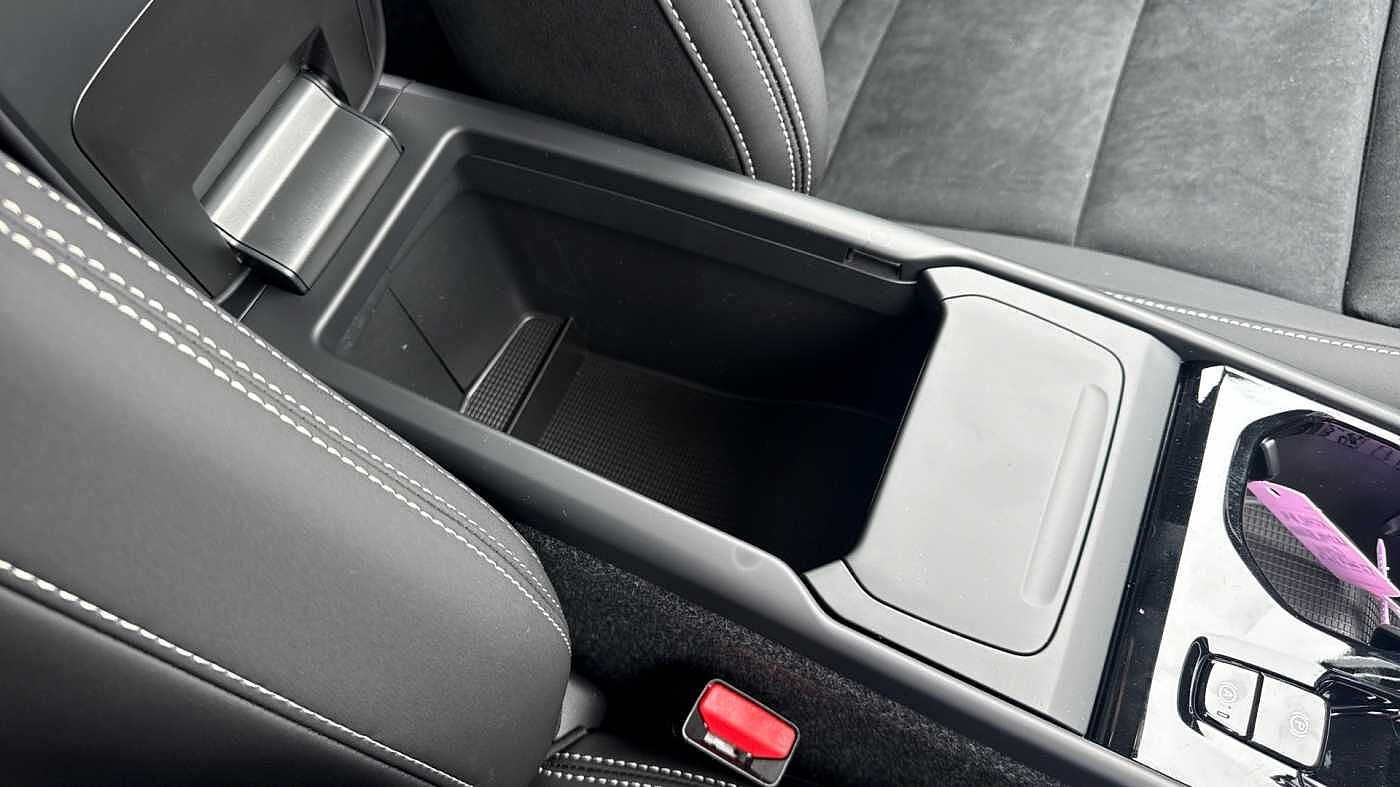 Volvo XC40 Black Edition Ultra, B4 Mild hybrid, Petrol