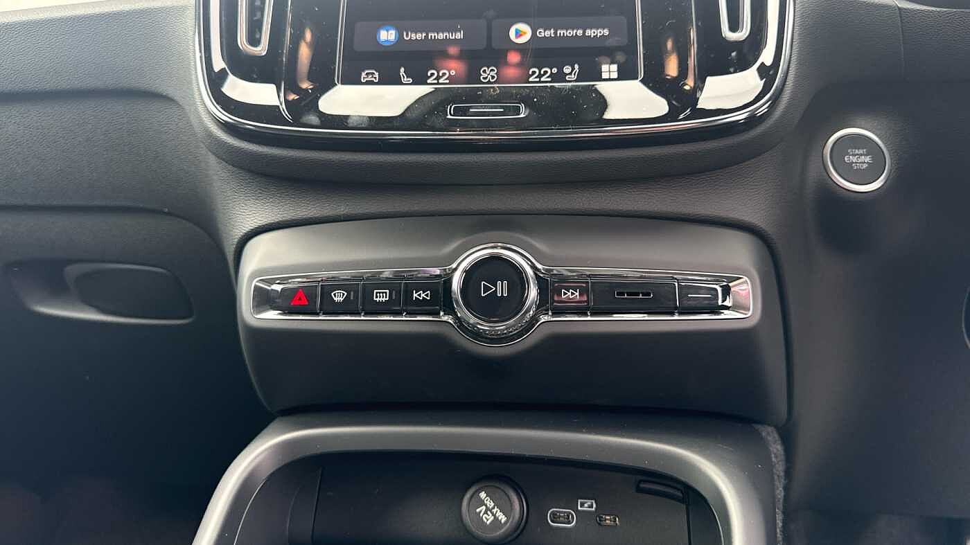 Volvo XC40 Black Edition Ultra, B4 Mild hybrid, Petrol