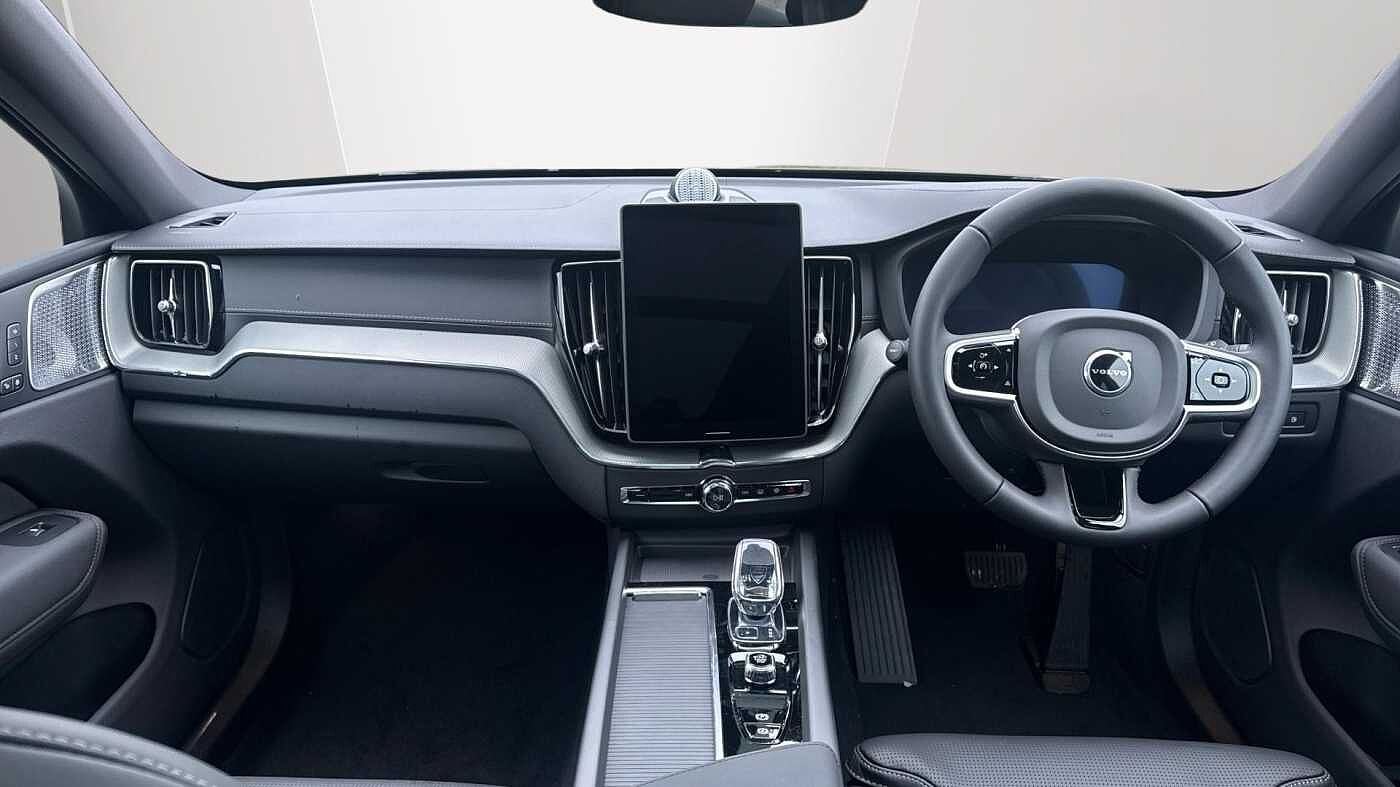 Volvo XC60 Black Edition Ultra, T8 AWD Plug-in hybrid, Electric/Petrol