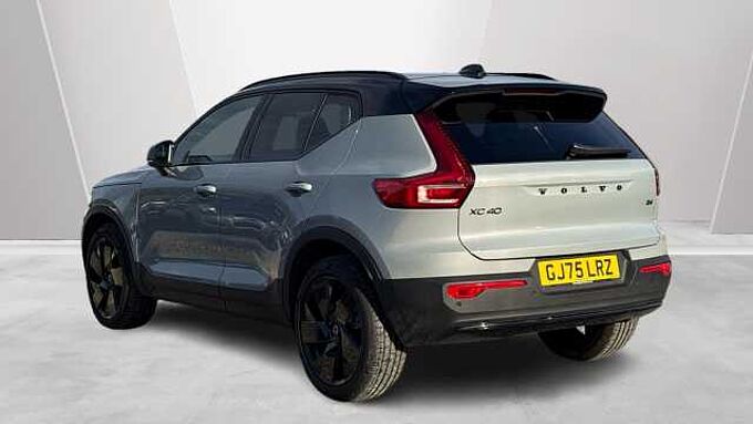 Volvo XC40 Black Edition Ultra, B4 Mild hybrid, Petrol