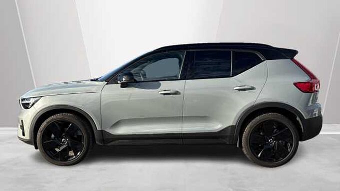 Volvo XC40 Black Edition Ultra, B4 Mild hybrid, Petrol