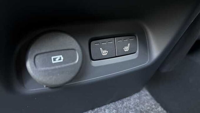 Volvo XC40 Black Edition Ultra, B4 Mild hybrid, Petrol