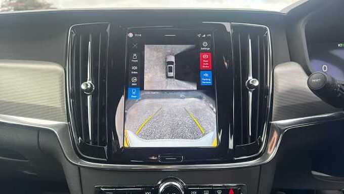 Volvo V90 Plus, T6 AWD Plug-in hybrid, Electric/Petrol, Dark