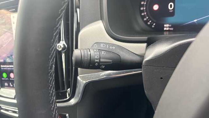 Volvo V90 Plus, T6 AWD Plug-in hybrid, Electric/Petrol, Dark