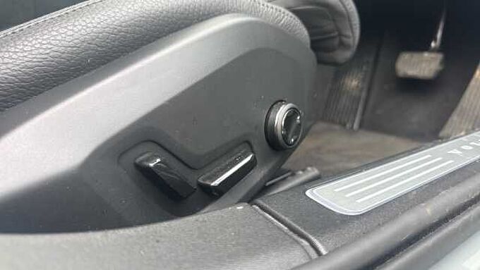 Volvo V90 Plus, T6 AWD Plug-in hybrid, Electric/Petrol, Dark