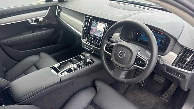 Volvo V90 Plus, T6 AWD Plug-in hybrid, Electric/Petrol, Dark