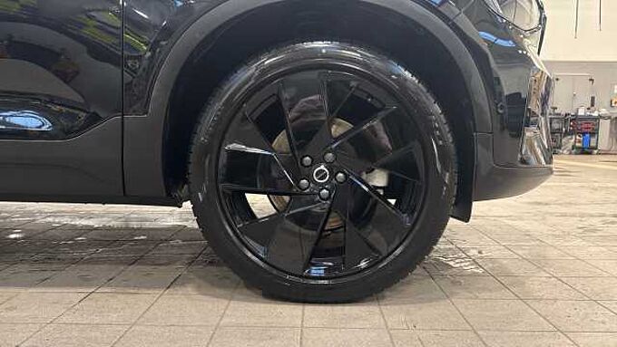 Volvo XC40 Black Edition Ultra, B4 Mild hybrid, Petrol
