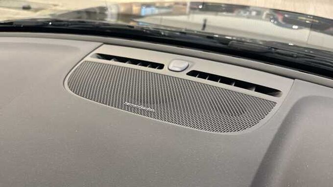 Volvo XC40 Black Edition Ultra, B4 Mild hybrid, Petrol