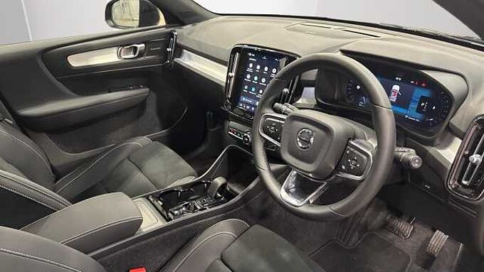 Volvo XC40 Black Edition Ultra, B4 Mild hybrid, Petrol