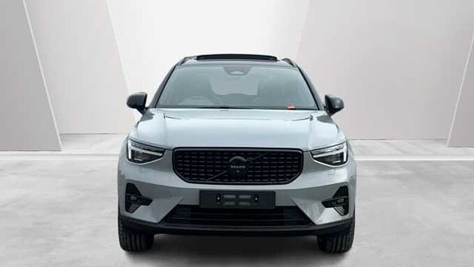 Volvo XC40 Black Edition Ultra, B4 Mild hybrid, Petrol