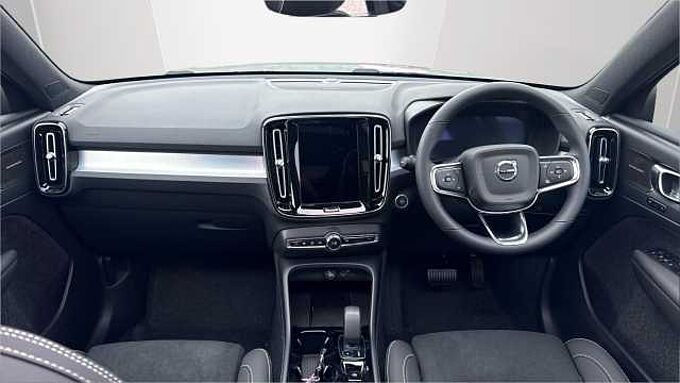 Volvo XC40 Black Edition Ultra, B4 Mild hybrid, Petrol