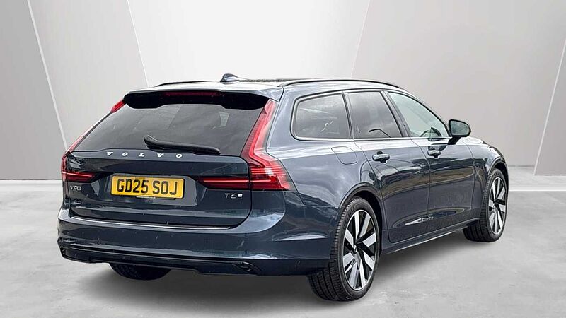 Volvo V90 Plus, T6 AWD Plug-in hybrid, Electric/Petrol, Dark