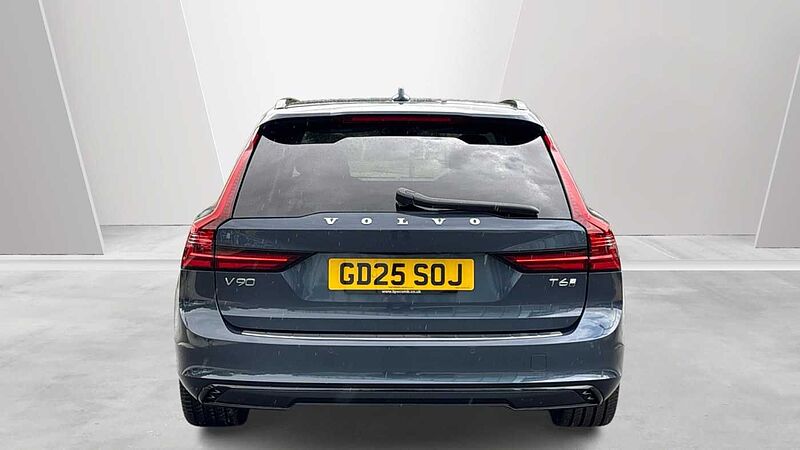 Volvo V90 Plus, T6 AWD Plug-in hybrid, Electric/Petrol, Dark