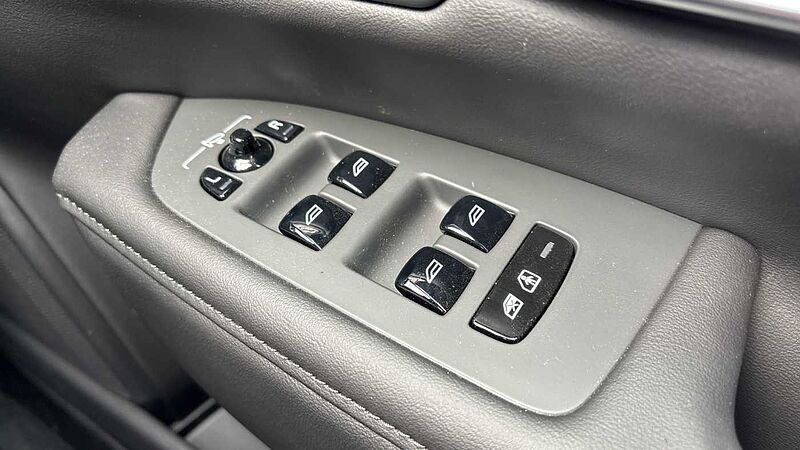 Volvo V90 T6 Recharge Plus AWD (Dark Tints, 360 Camera, Harman Kardon)
