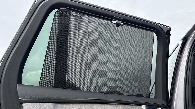 Volvo XC90 Ultra, T8 AWD Plug-in hybrid, Electric/Petrol, Dark, 7 Seats