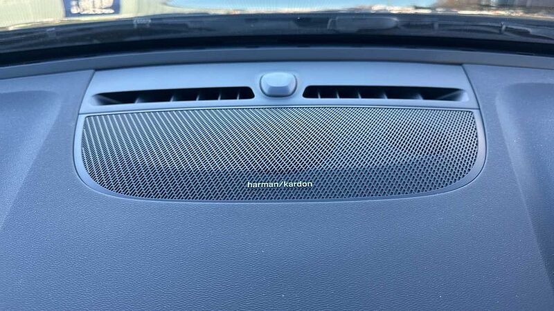 Volvo XC40 Black Edition Ultra, B4 Mild hybrid, Petrol