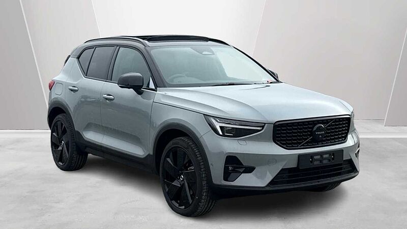 Volvo XC40 Black Edition Ultra, B4 Mild hybrid, Petrol