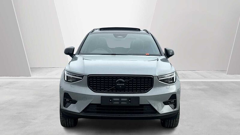 Volvo XC40 Black Edition Ultra, B4 Mild hybrid, Petrol